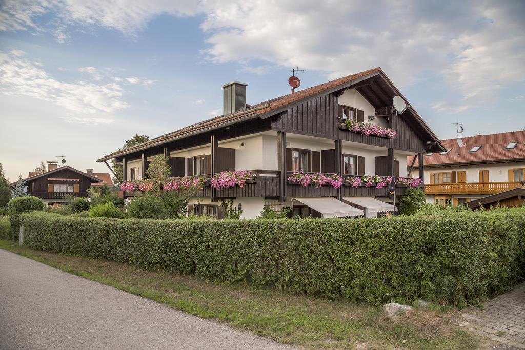 Gastehaus Reichersbeuern Exterior photo